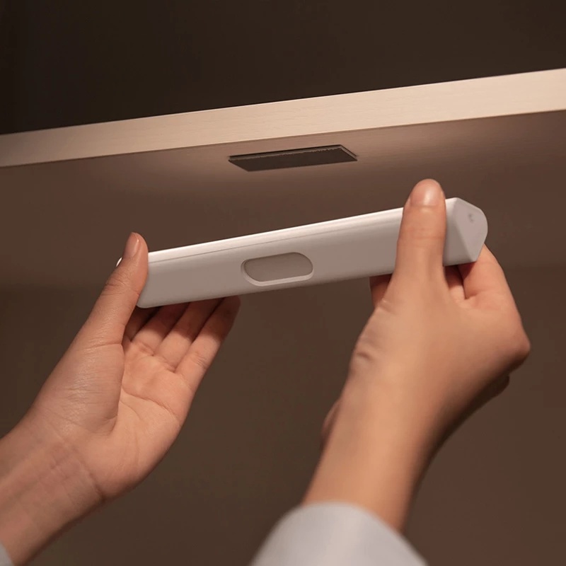 Aqara LED Corridor Night Light - Smart Home Xiaomi Kit review and price